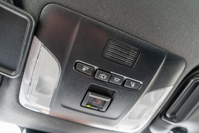 Used 2022 Toyota Corolla SE image 33