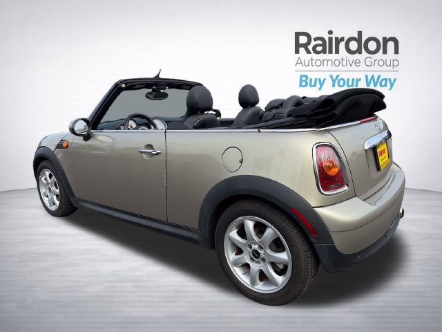 Used 2010 MINI Cooper Convertible w/ Cold Weather Pkg FWD image 5