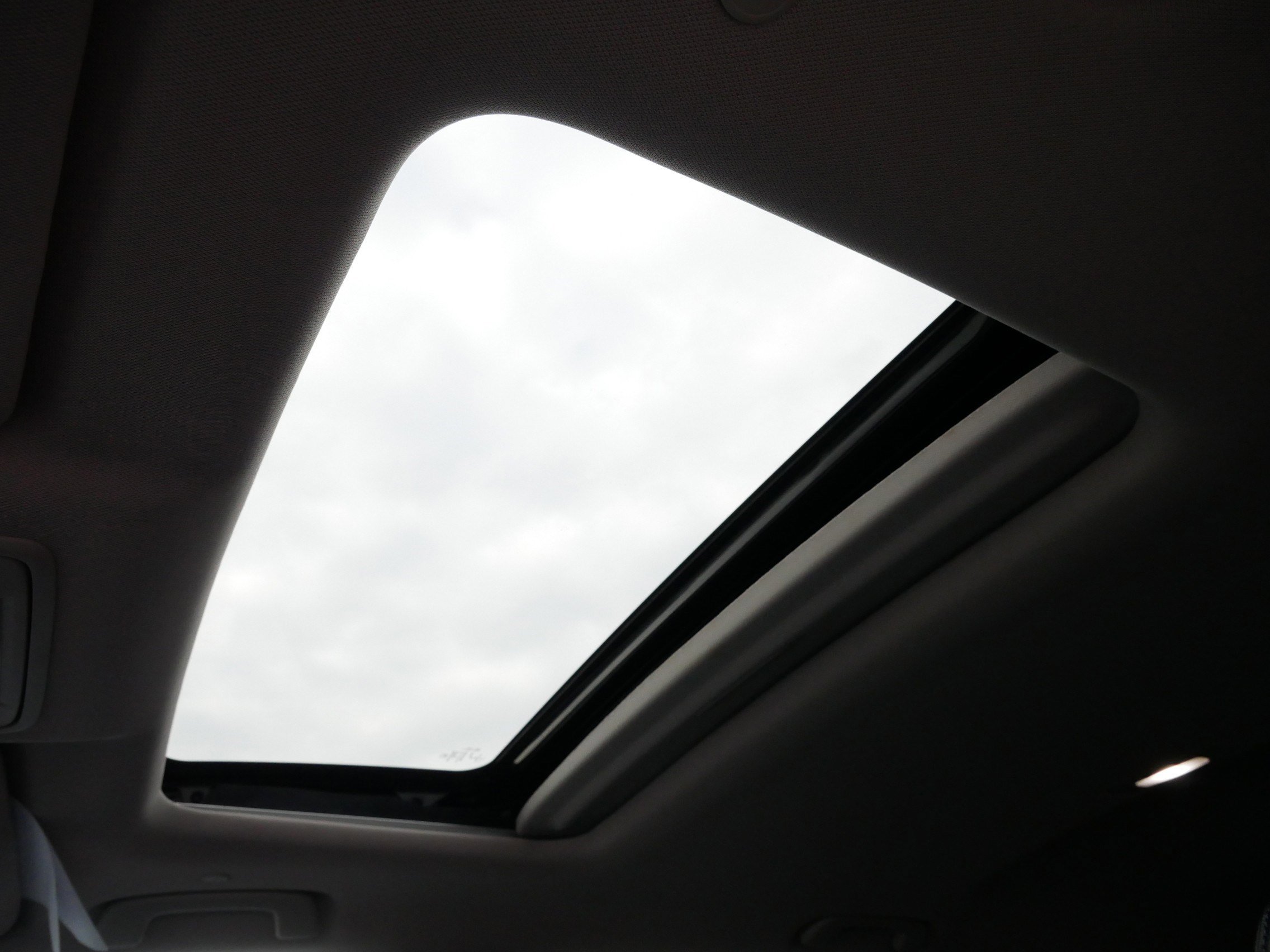 Used 2023 Honda CR-V EX-L image 31