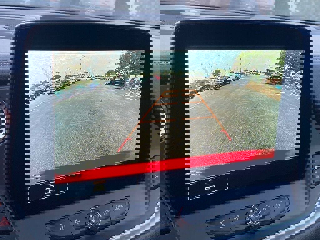 Used 2025 Chevrolet Blazer LT FWD image 23