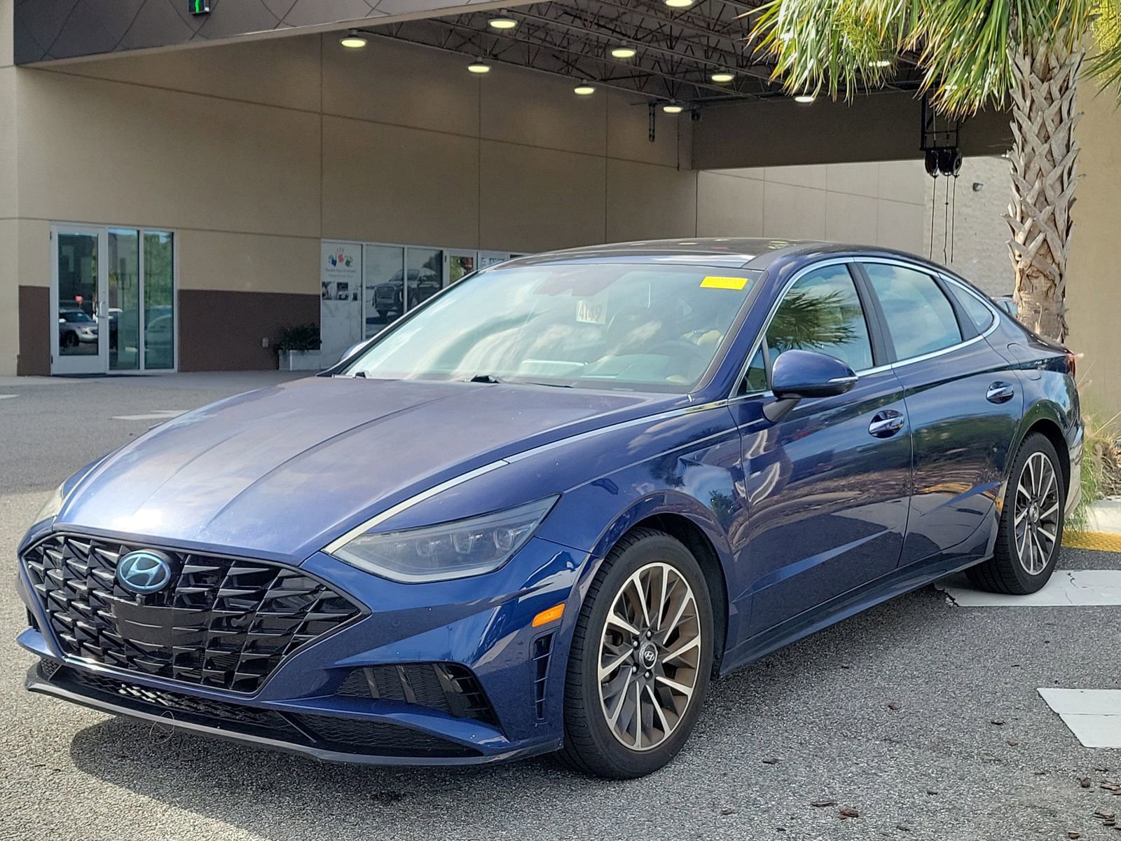 Used 2020 Hyundai Sonata Limited FWD image 2