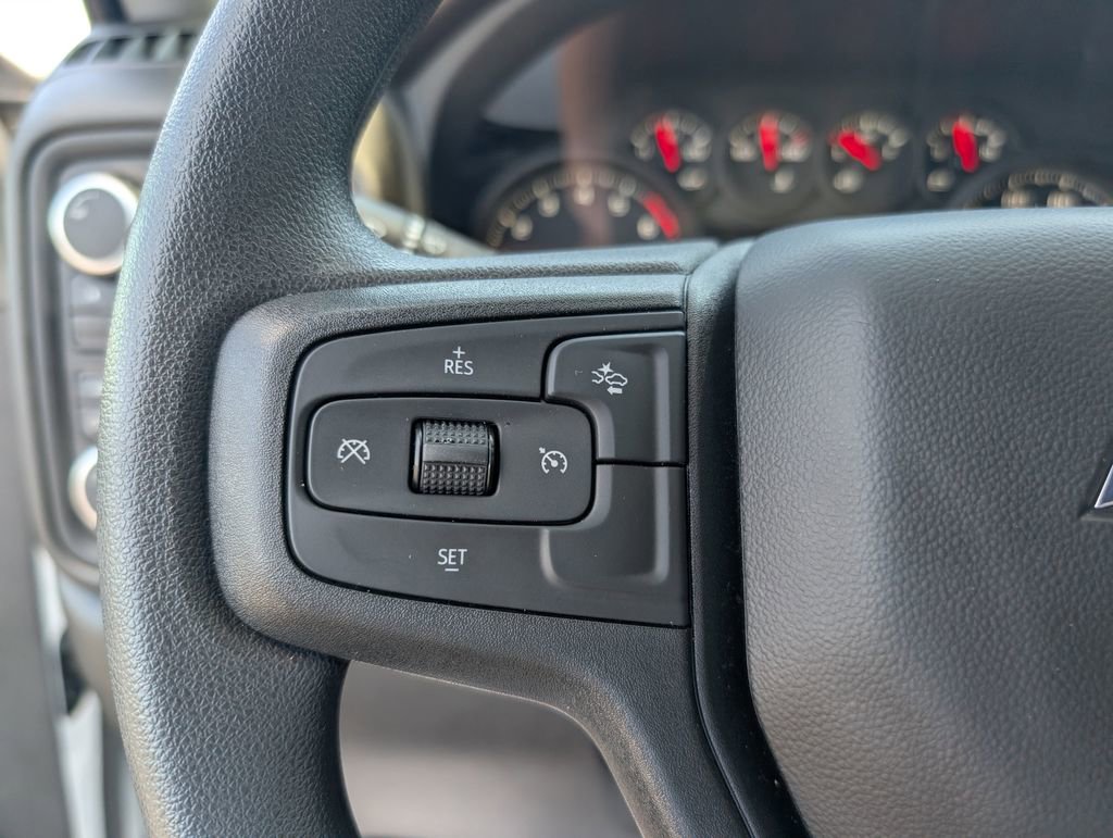 Used 2025 Chevrolet Silverado 2500 Custom w/ Custom Value Package image 22
