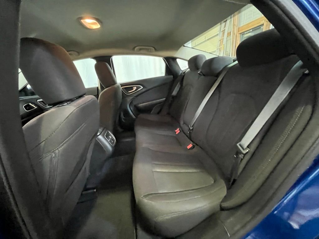Used 2015 Chrysler 200 Limited w/ Convenience Group FWD image 24