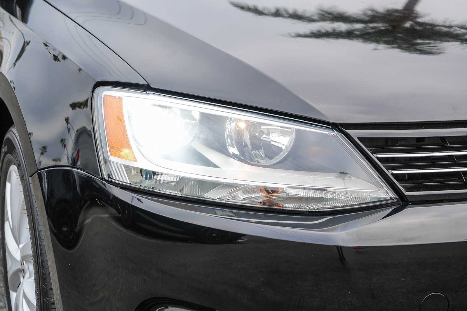 Used 2014 Volkswagen Jetta SE FWD image 4