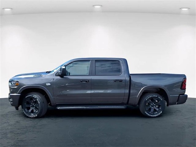 New 2026 RAM 1500 4x4 Crew Cab image 4