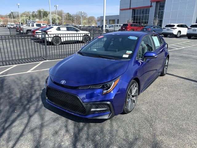 Certified 2021 Toyota Corolla SE FWD image 1