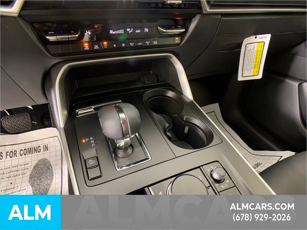 Used 2025 MAZDA CX-90 3.3 Turbo w/ Select Package image 28