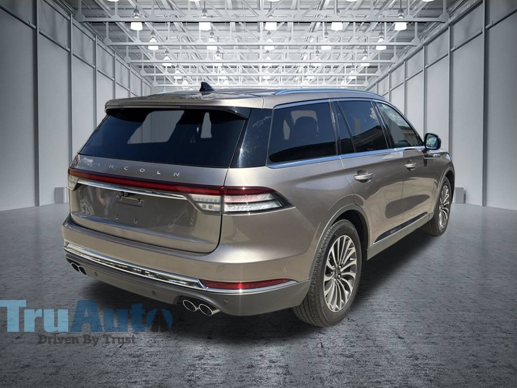 Used 2021 Lincoln Aviator Reserve w/ Equipment Group 201A AWD/4WD image 8
