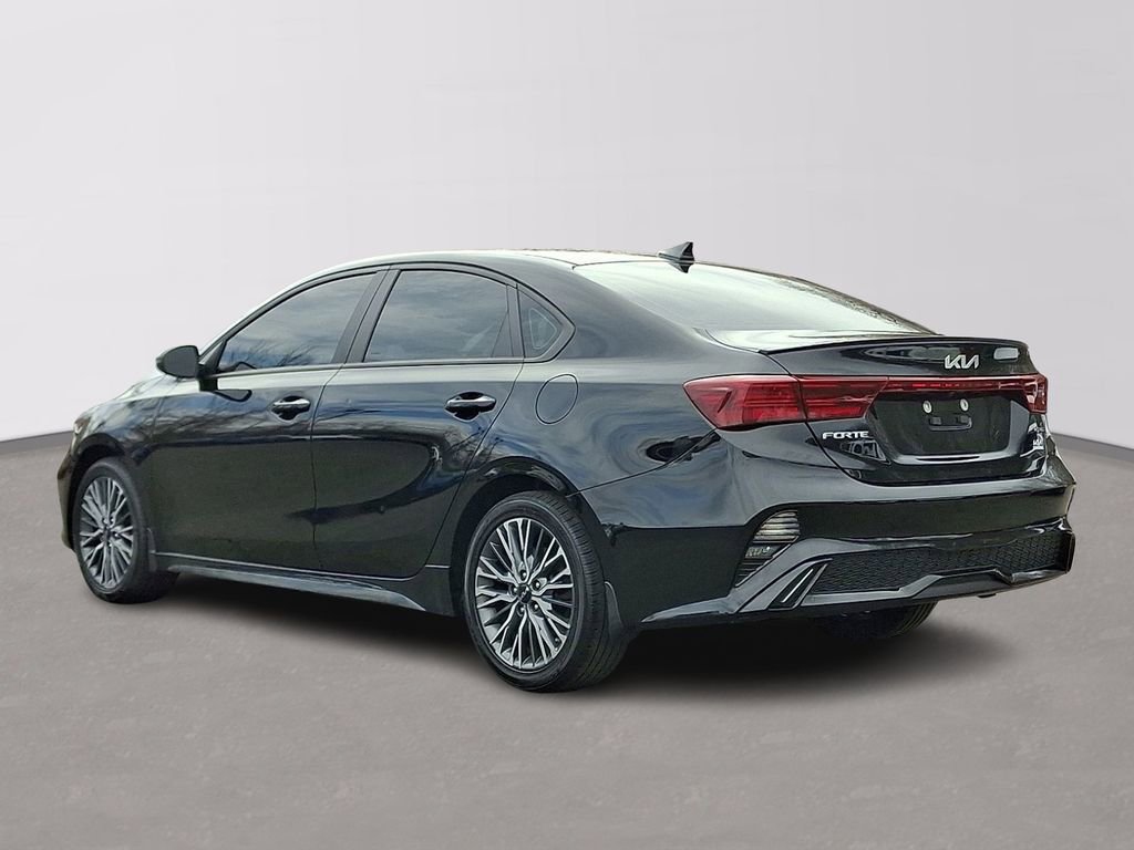 Used 2023 Kia Forte GT-Line w/ GT-Line Premium Package image 4