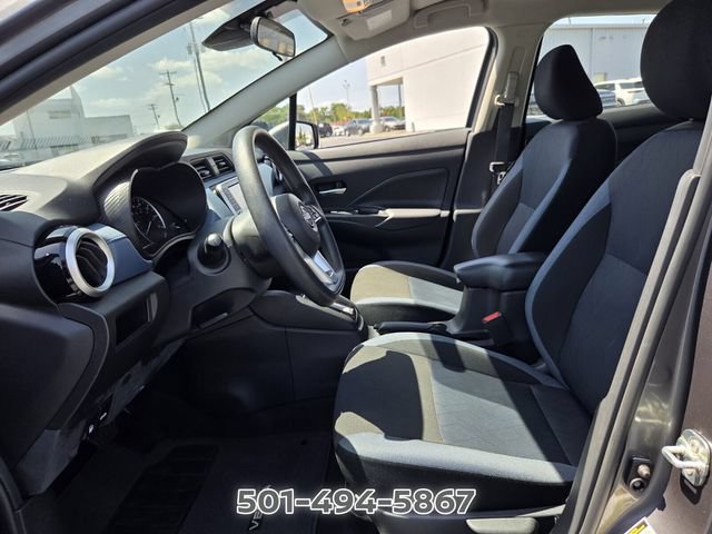 Used 2025 Nissan Versa SV FWD image 9