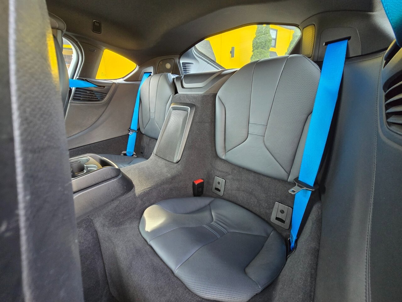 Used 2016 BMW i8 image 21