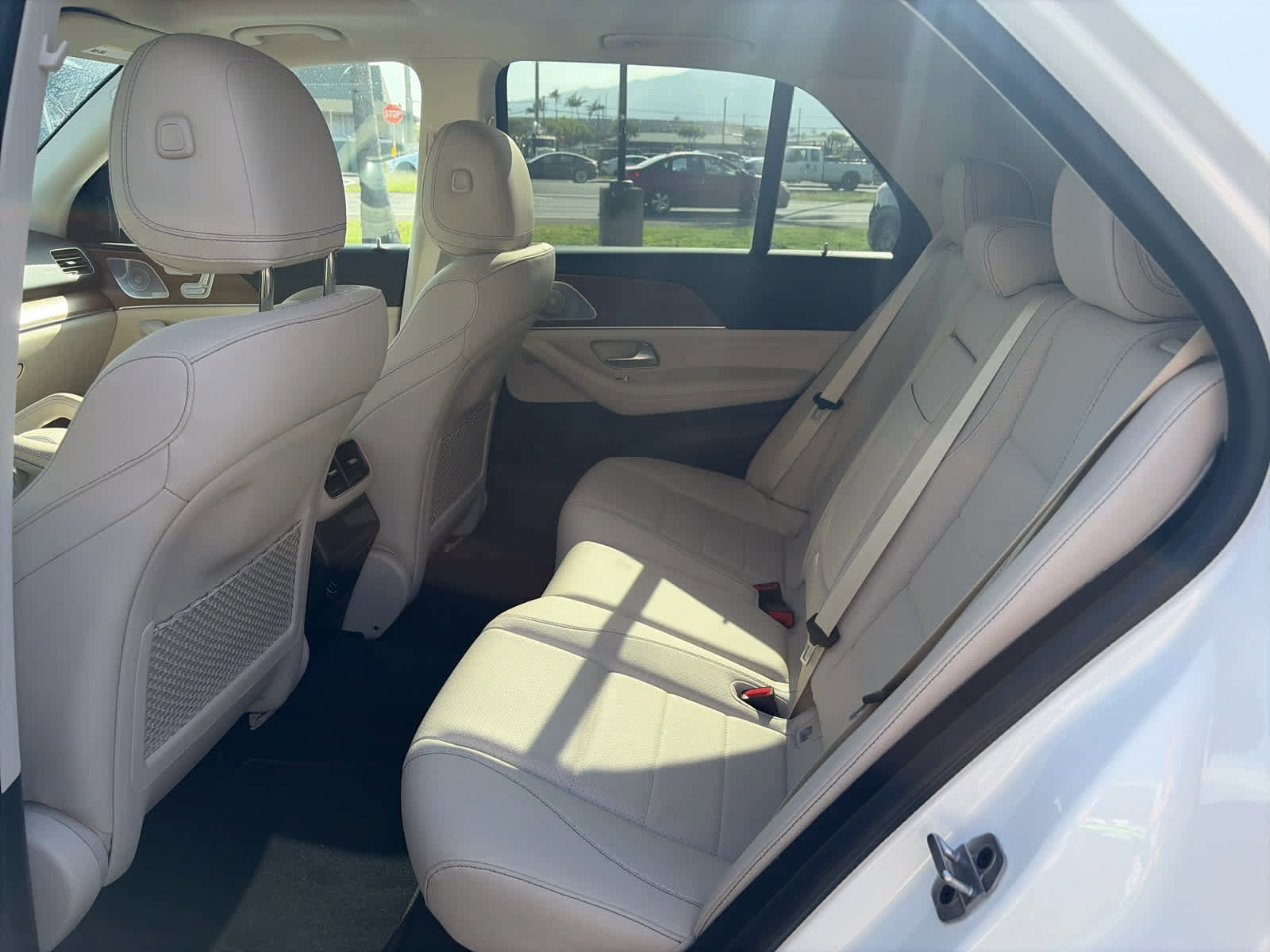 Used 2022 Mercedes-Benz GLE 350 4MATIC image 22