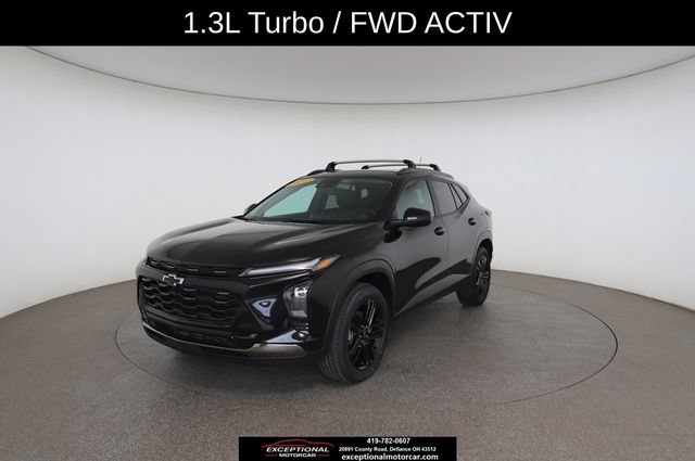 Used 2025 Chevrolet Trax ACTIV w/ Driver Confidence Package FWD image 2