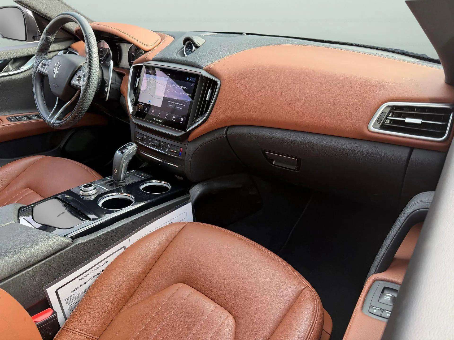 Certified 2022 Maserati Ghibli Modena Q4 image 2