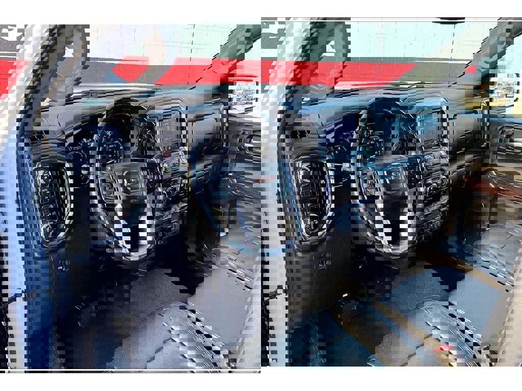 Used 2019 GMC Sierra 1500 SLT image 14