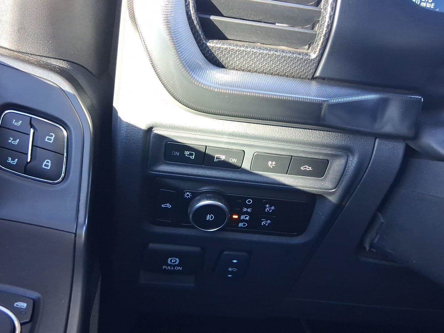 Certified 2024 Ford F150 Raptor AWD/4WD image 18