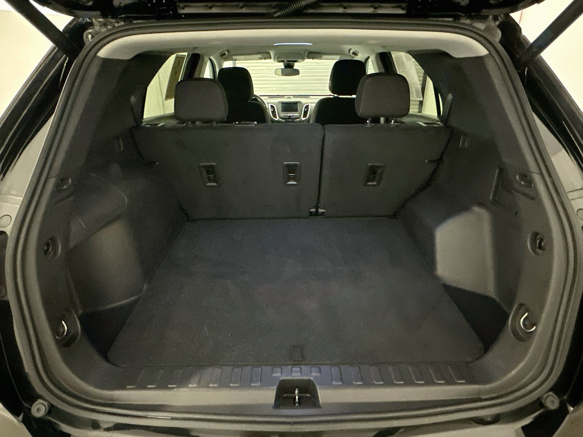 Used 2024 Chevrolet Equinox LT AWD/4WD image 30