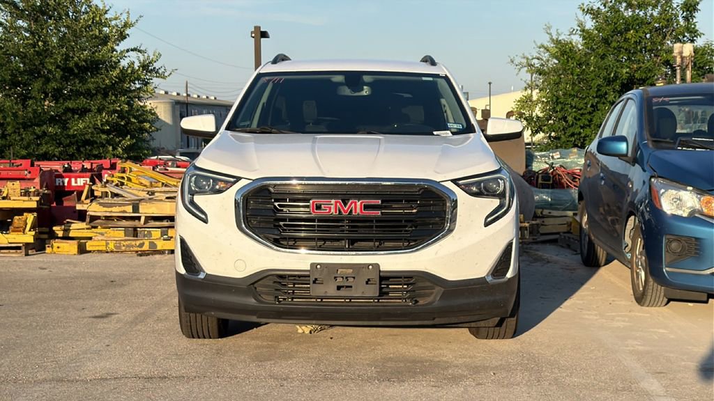 Used 2018 GMC Terrain SLE w/ Infotainment Package I FWD image 2