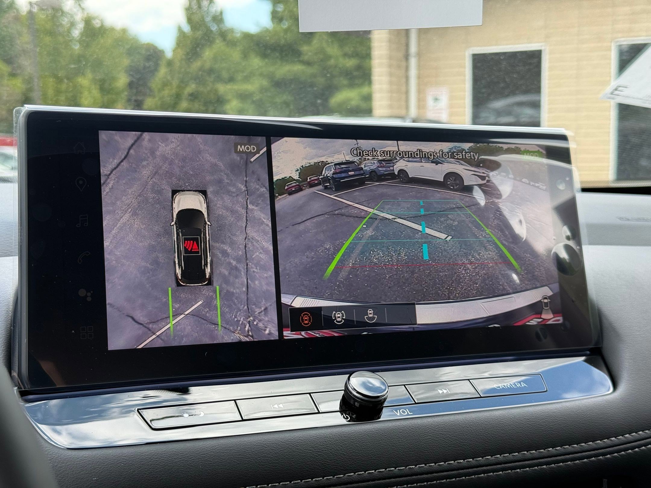 New 2026 Nissan Rogue Platinum w/ Platinum Premium Package image 12