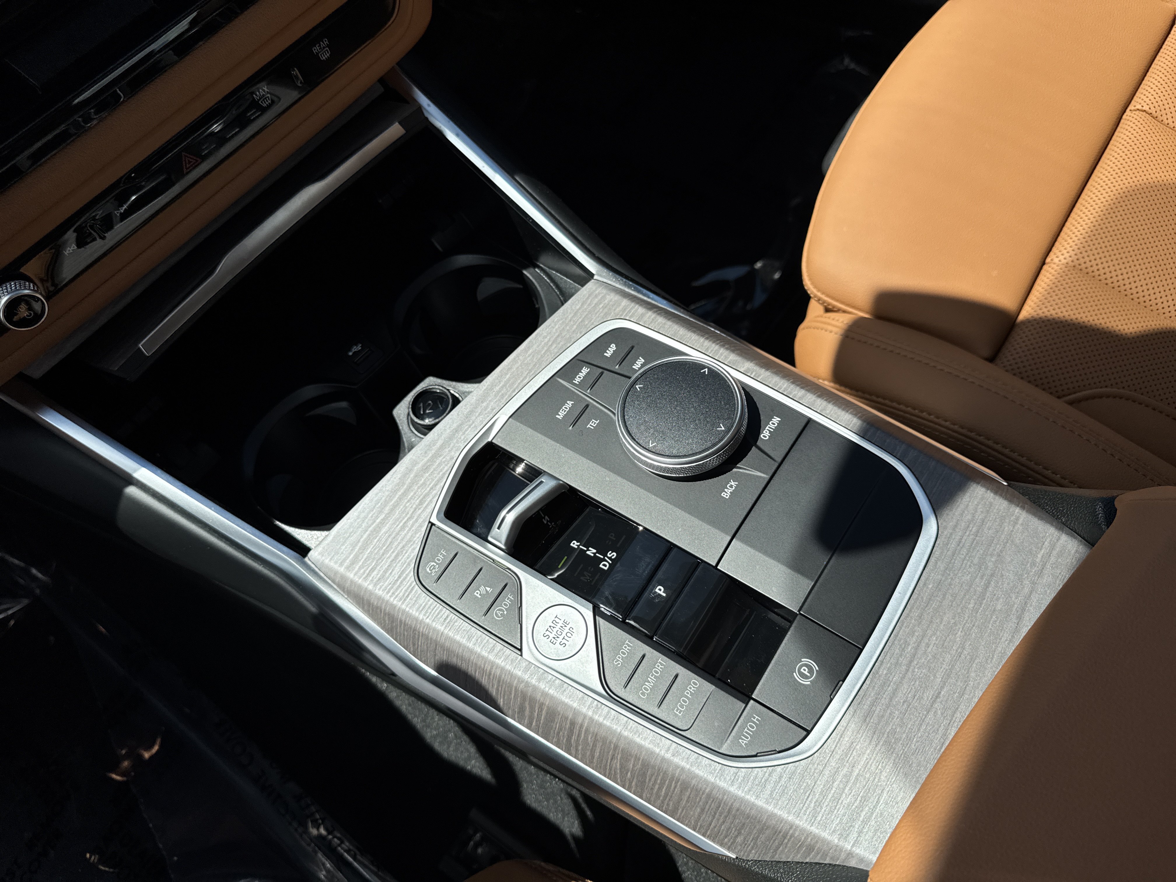 New 2026 BMW 330i Sedan w/ Convenience Package RWD image 20