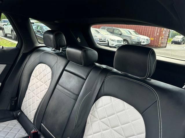 Used 2020 Mercedes-Benz GLC 43 AMG 4MATIC image 21