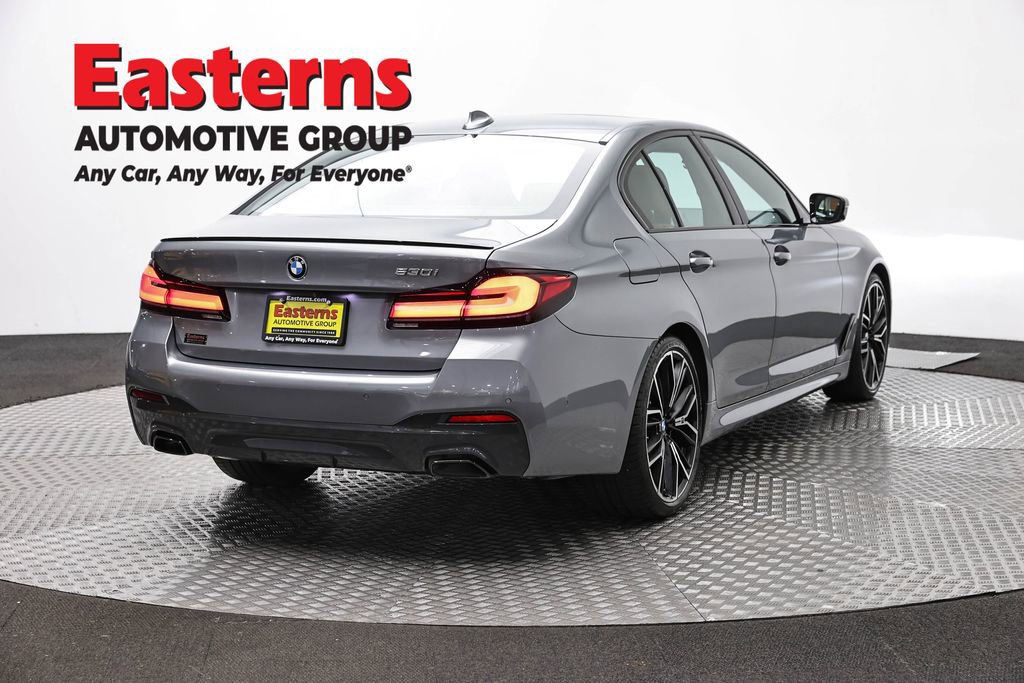 Used 2023 BMW 530i w/ M Sport Package RWD image 5