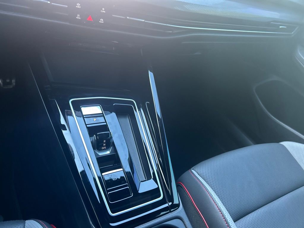 Used 2023 Volkswagen GTI Autobahn image 56