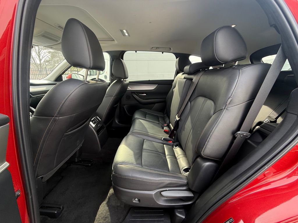 Used 2024 MAZDA CX-90 3.3 Turbo w/ Preferred Plus image 17