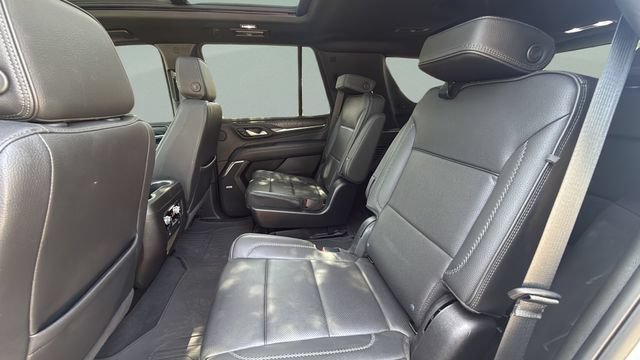 Used 2023 GMC Yukon Denali AWD/4WD image 25