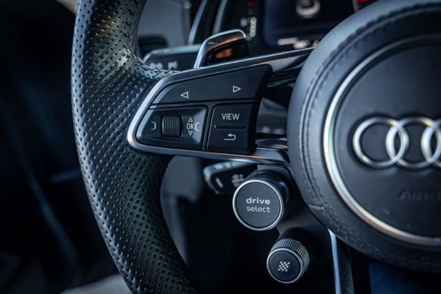 Used 2018 Audi R8 V10 plus image 20