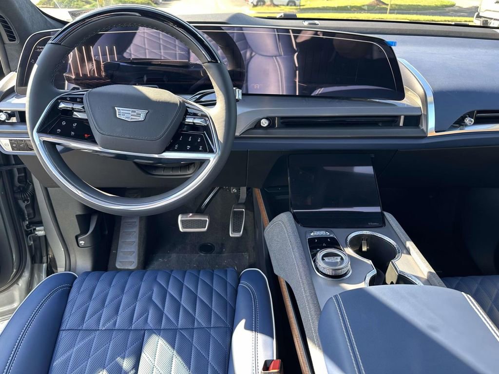 New 2026 Cadillac Vistiq Premium Luxury image 18