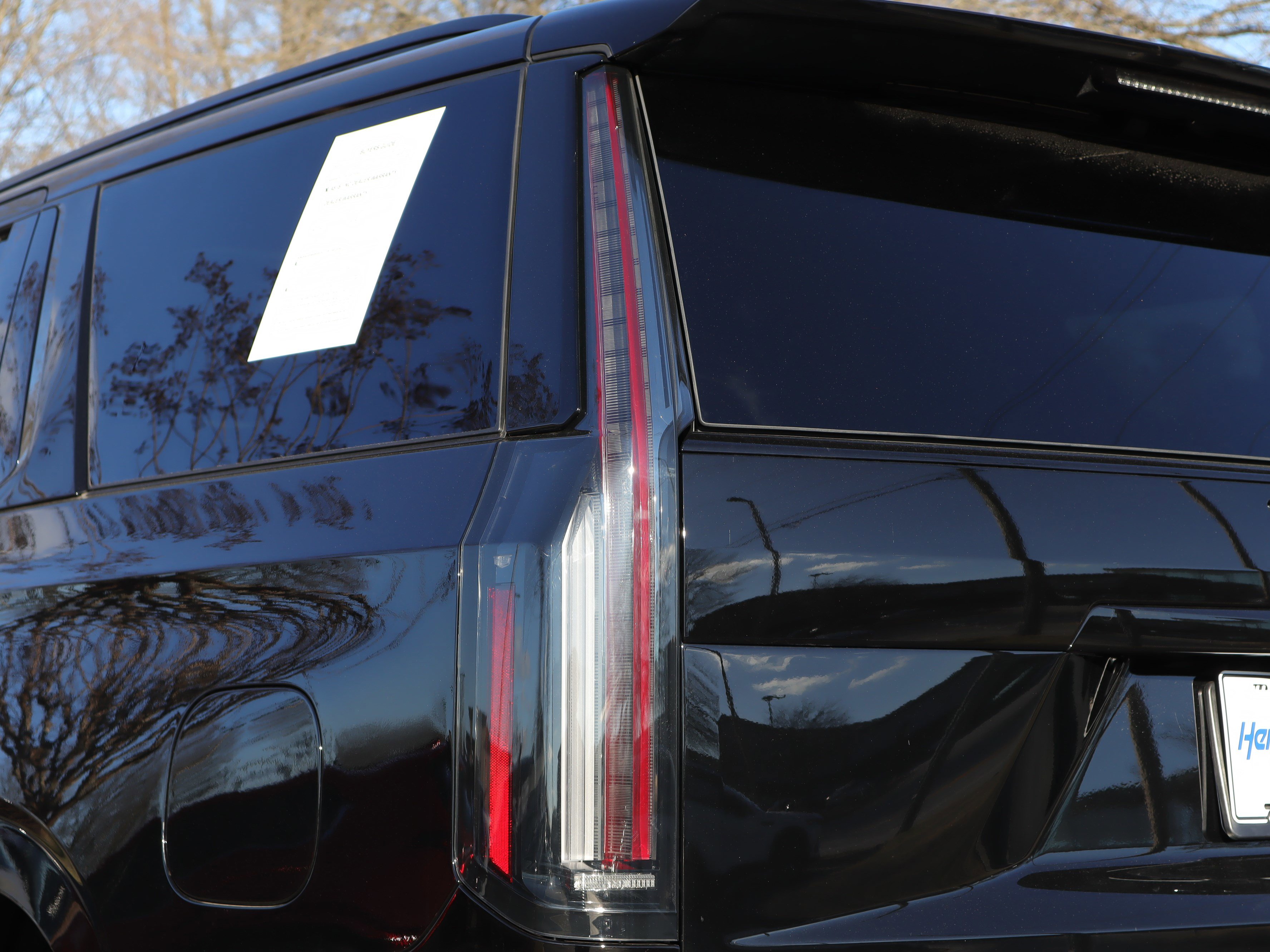 Used 2026 Cadillac Escalade Platinum Sport image 39