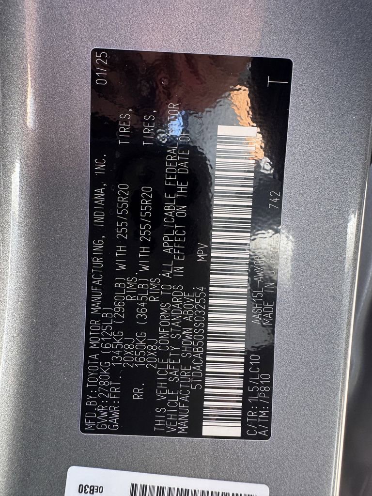 Used 2025 Toyota Grand Highlander Limited image 34