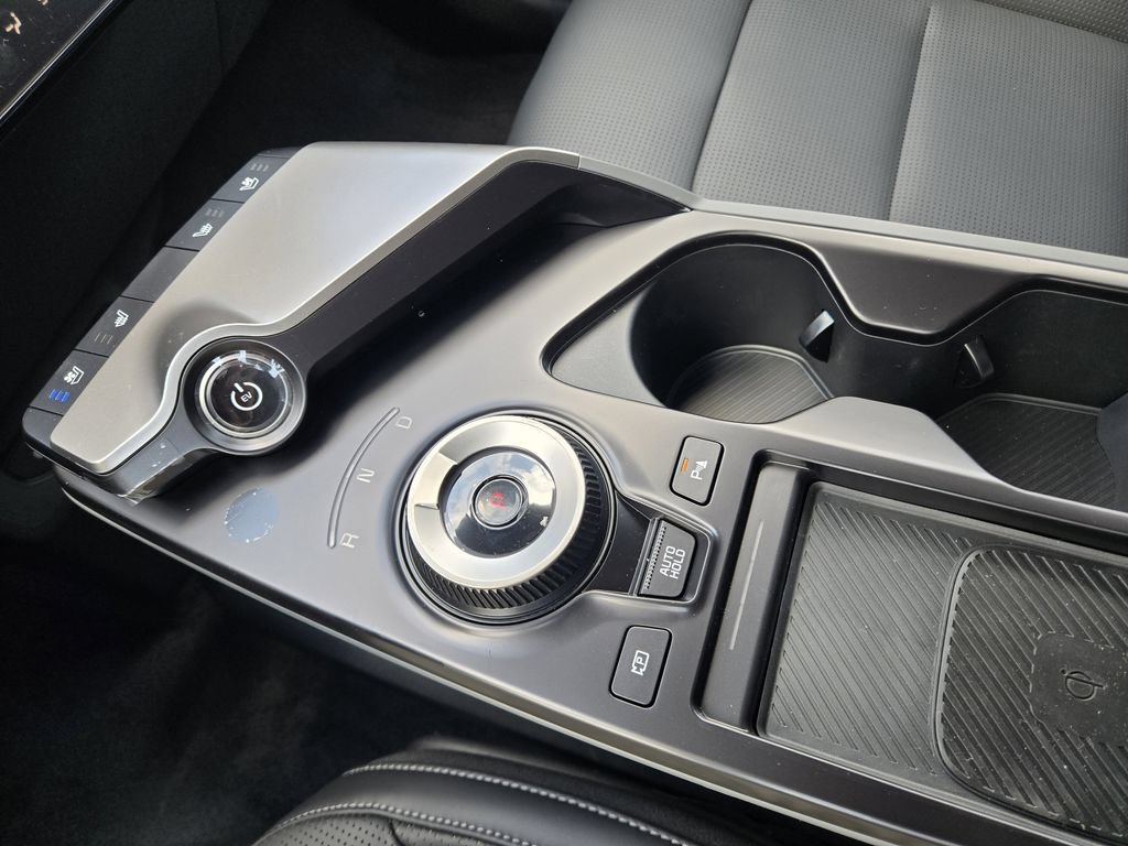 New 2025 Kia EV6 Wind RWD image 15
