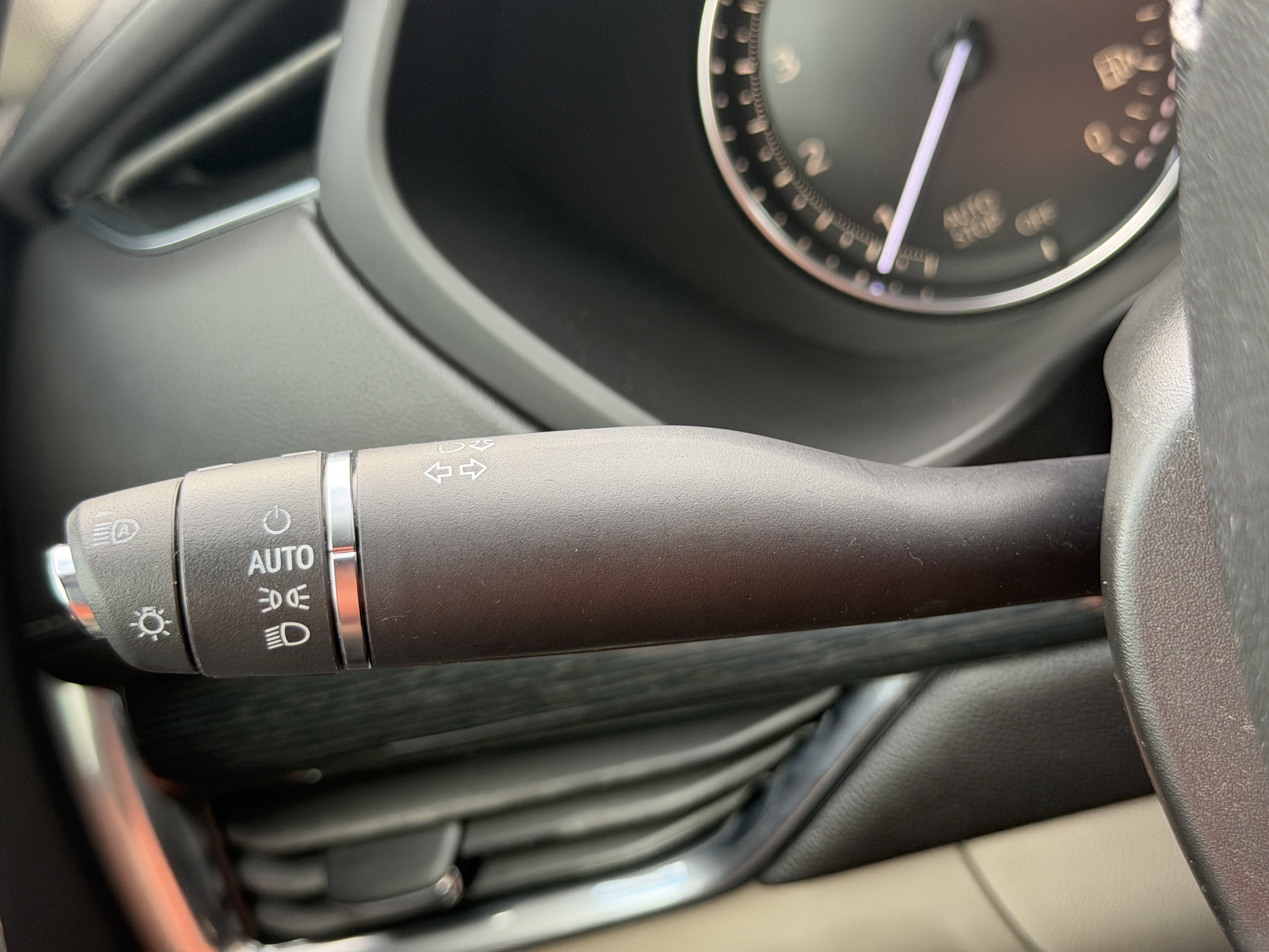 Used 2019 Cadillac XT4 Premium Luxury w/ Driver Assist Package image 27