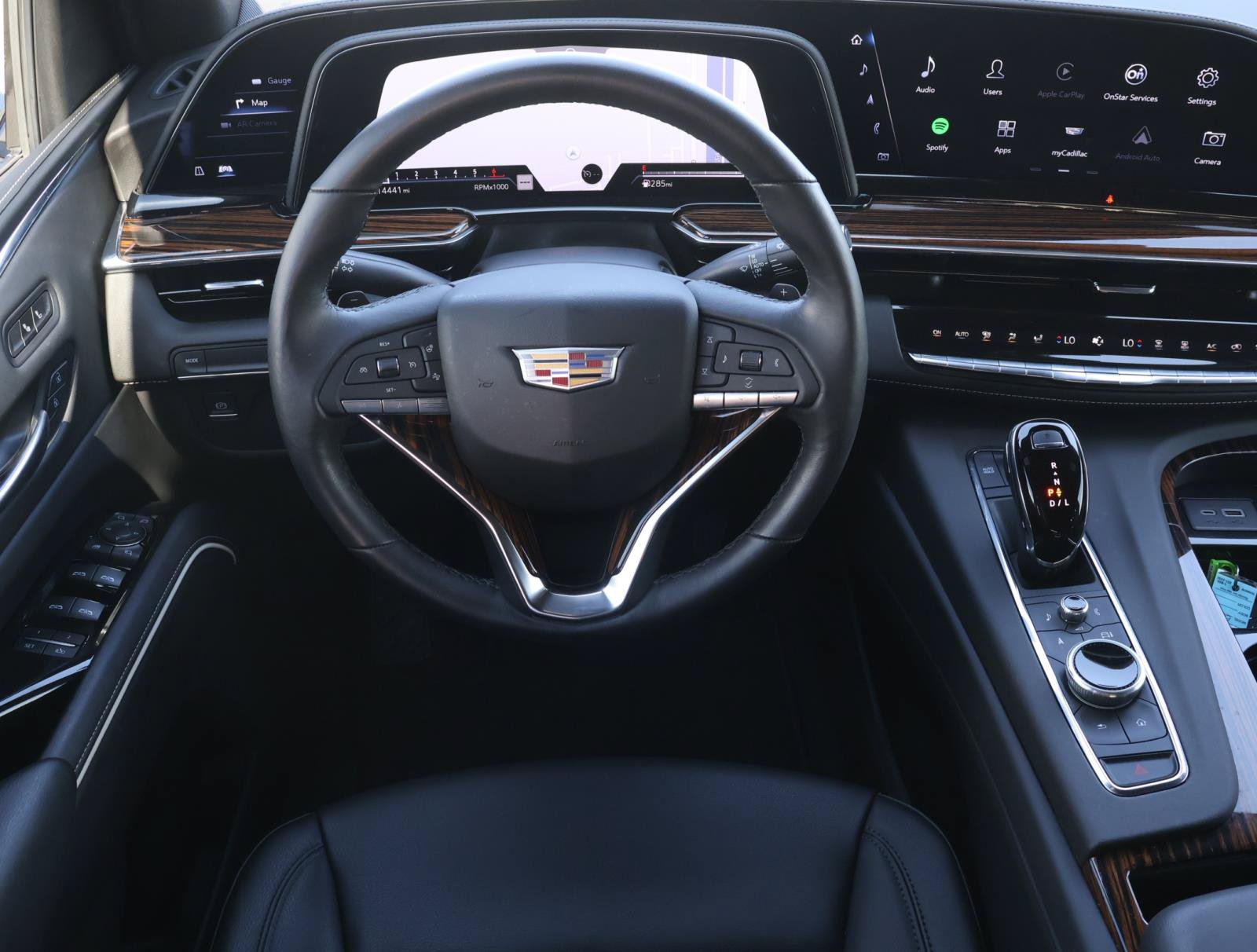 Certified 2024 Cadillac Escalade Luxury RWD image 14