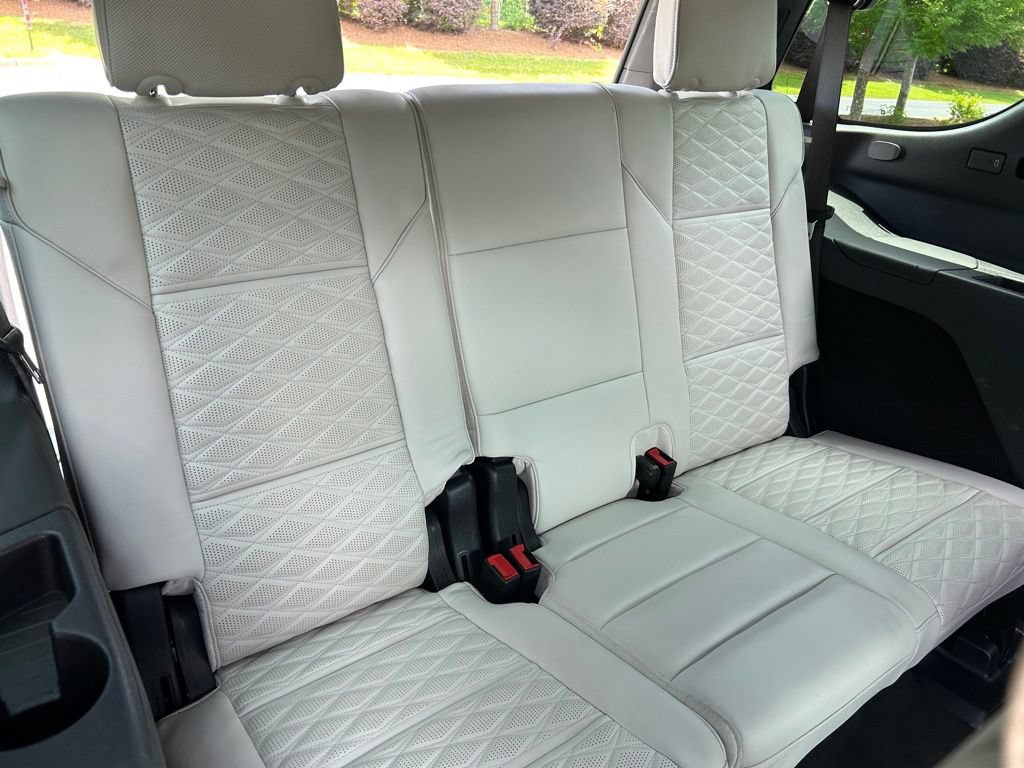 Used 2025 Cadillac Escalade V AWD/4WD image 56