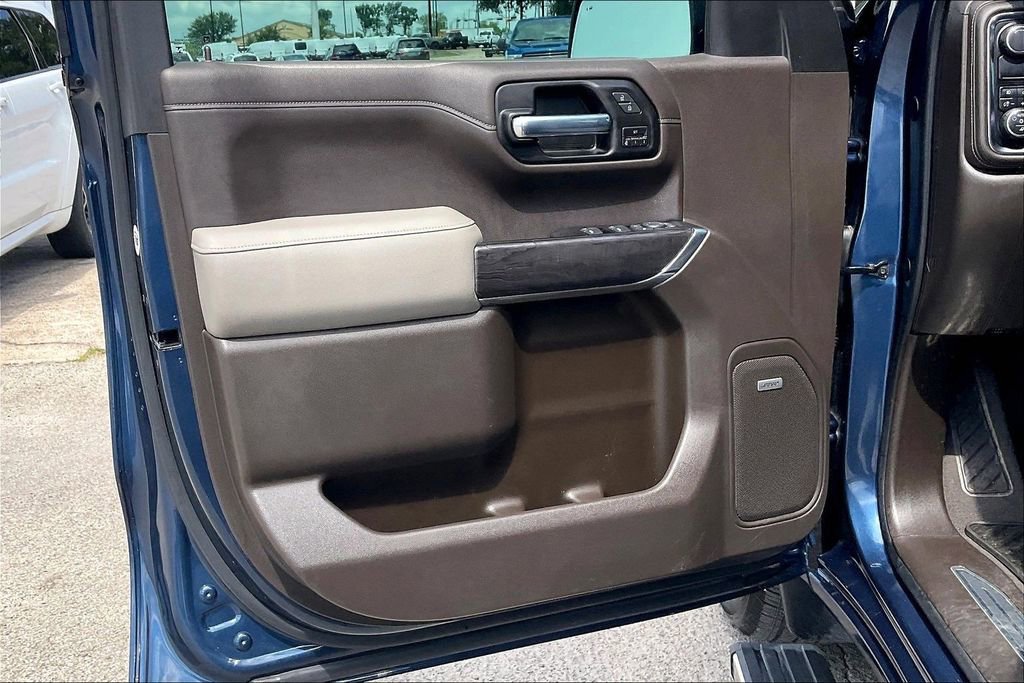 Used 2019 Chevrolet Silverado 1500 LTZ w/ LTZ Premium Package RWD image 17