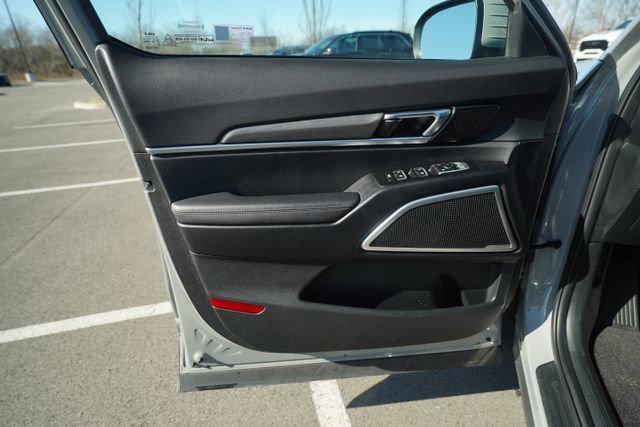 Used 2023 Kia Telluride EX X-Line image 15
