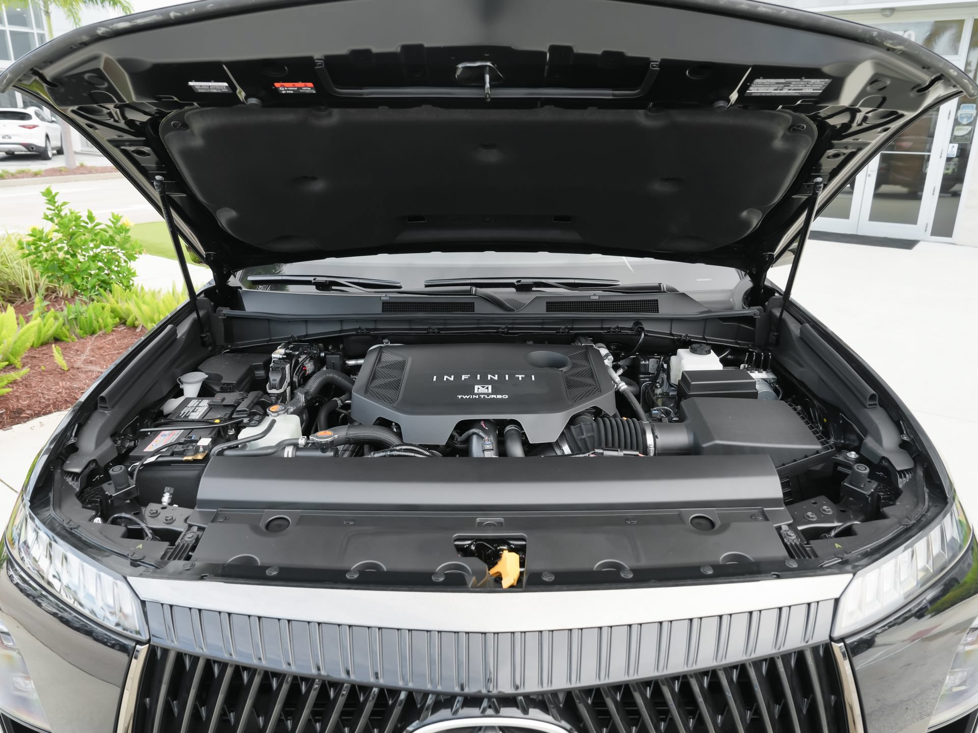 New 2027 INFINITI QX80 Autograph AWD/4WD image 37
