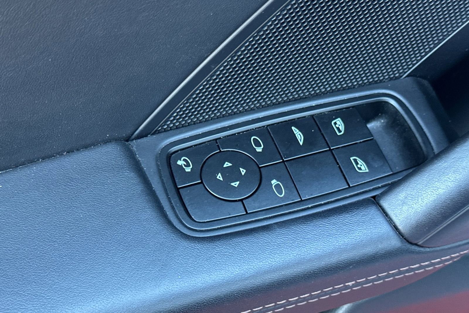 Used 2022 Porsche 911 Carrera S image 14