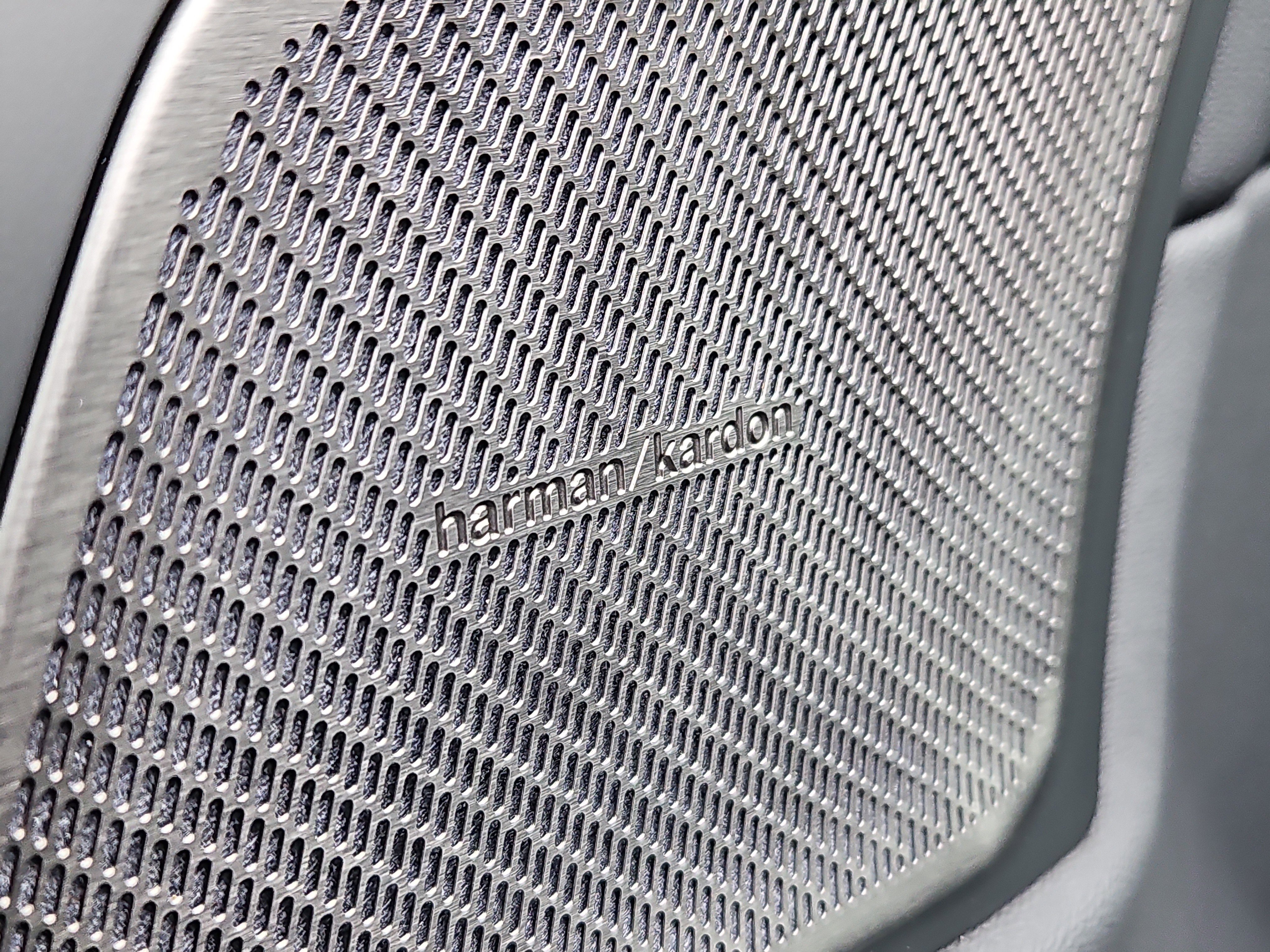 New 2026 Volvo XC60 B5 Plus w/ Protection Package Premier image 9