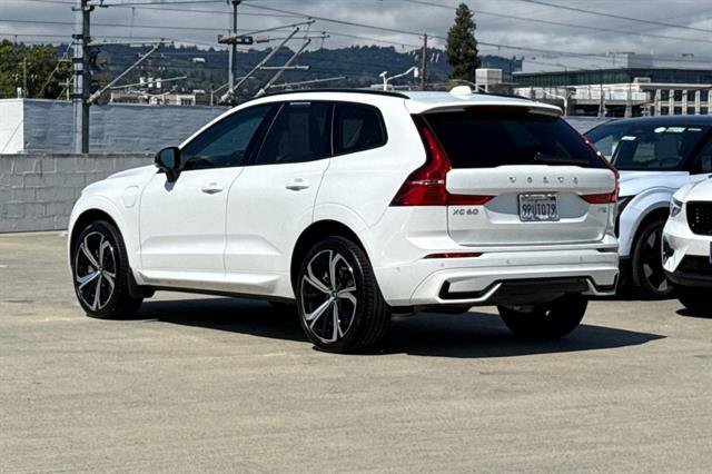 Used 2025 Volvo XC60 T8 Ultra w/ Protection Package Premier AWD/4WD image 5