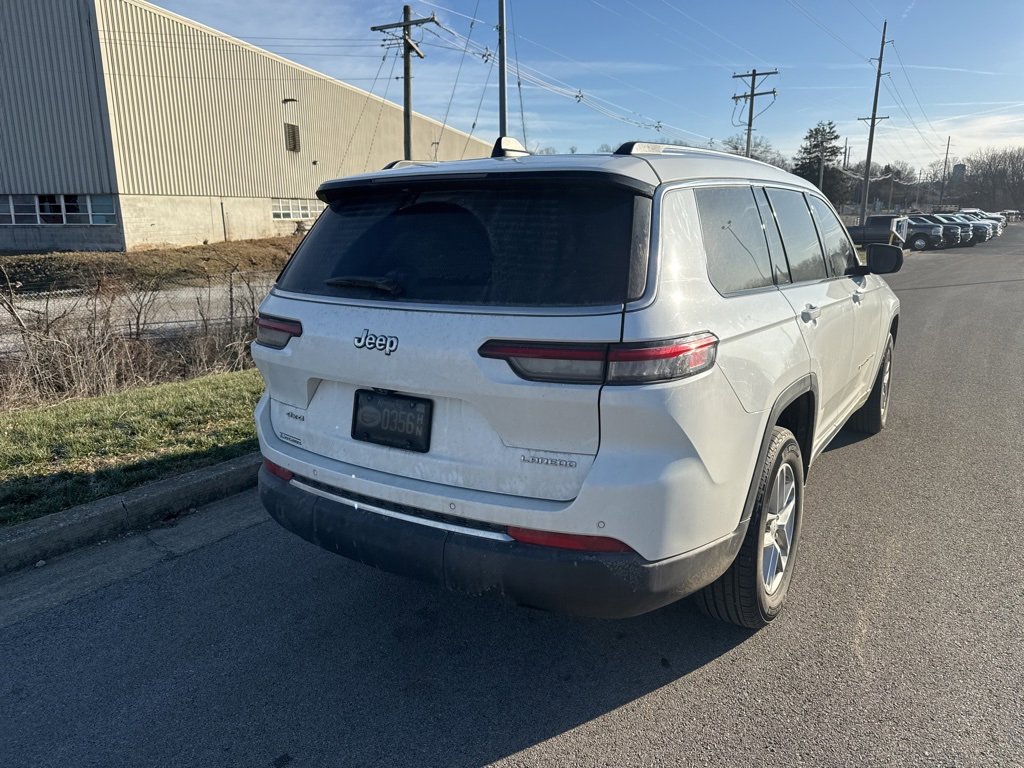 Used 2023 Jeep Grand Cherokee L Laredo image 5
