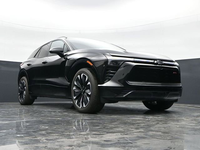 Used 2025 Chevrolet Blazer EV RS AWD/4WD image 34