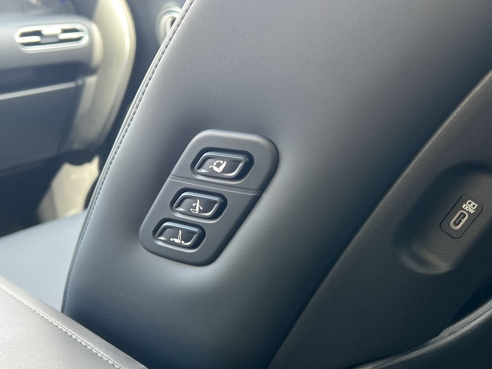 New 2026 Hyundai Palisade Calligraphy FWD image 19