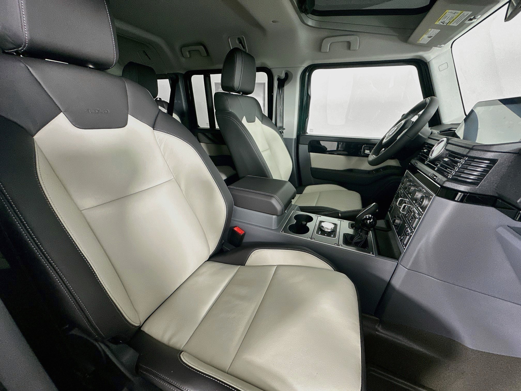 Used 2025 INEOS Grenadier Station Wagon AWD/4WD image 49