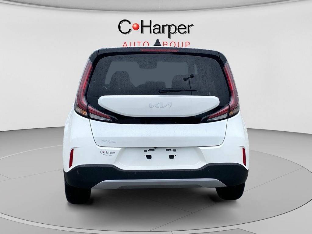 Certified 2024 Kia Soul LX FWD image 4