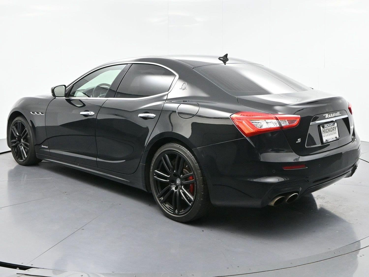 Used 2018 Maserati Ghibli S GranSport RWD image 5