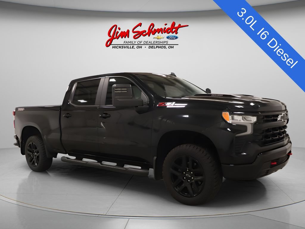 Used 2022 Chevrolet Silverado 1500 LT Trail Boss w/ Convenience Package II AWD/4WD image 2